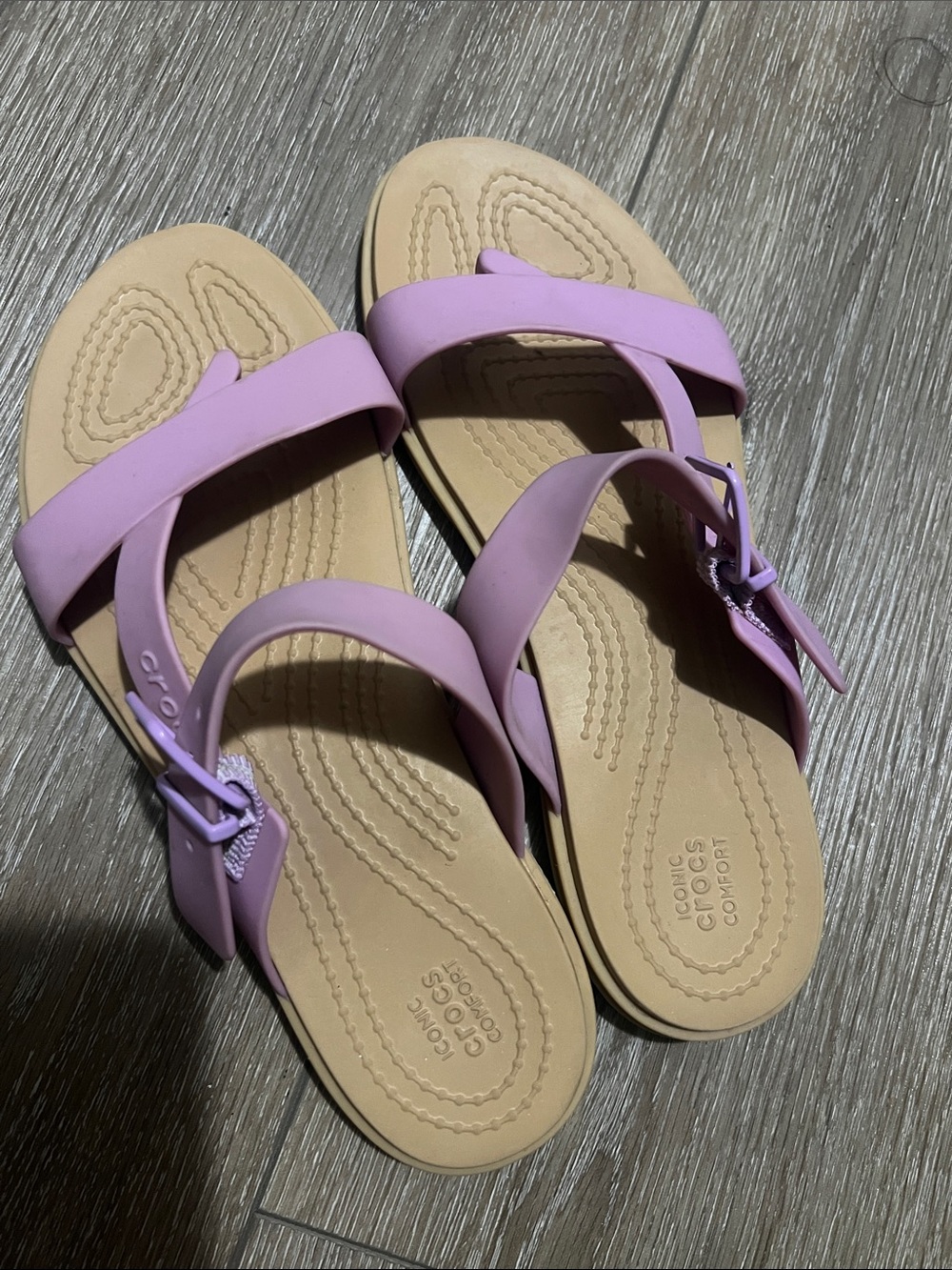 CROCS Women’s Lavender Strappy Slide Sandals